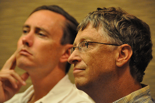 bill-gates-thinker.jpg